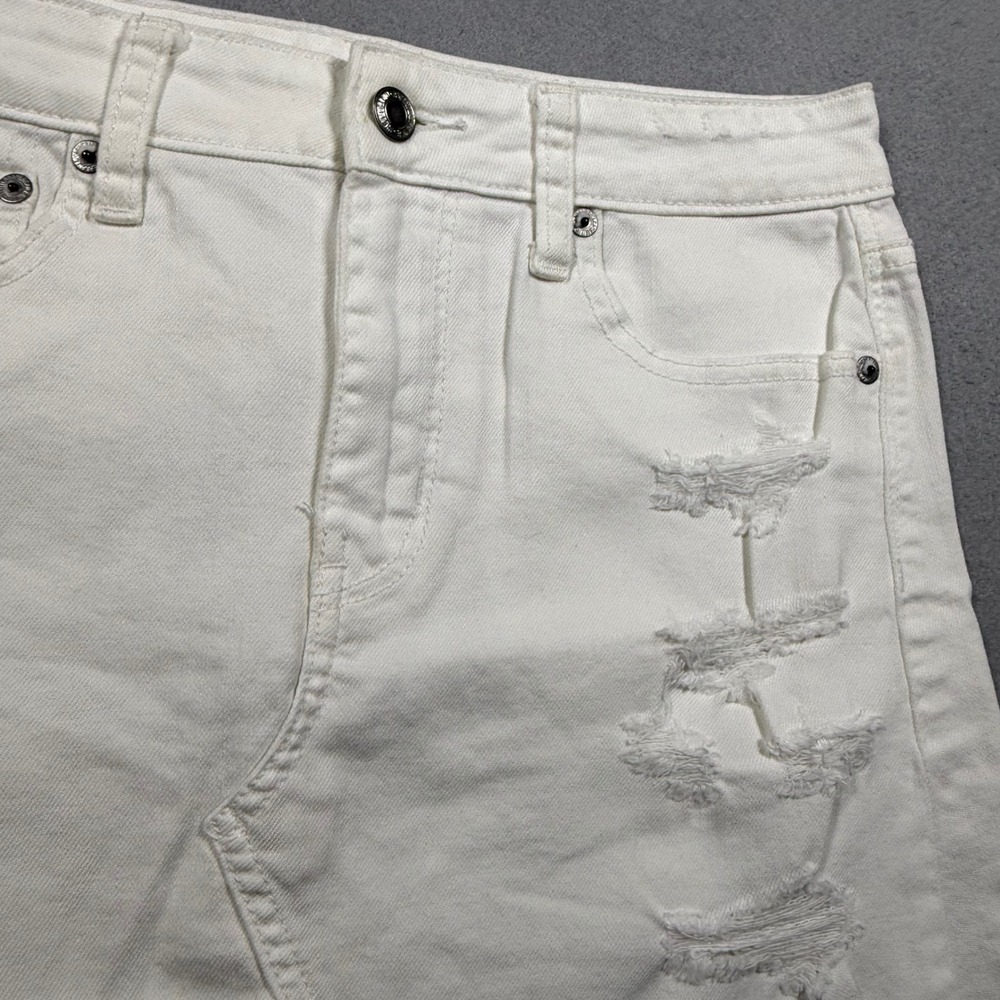 American Eagle White Distressed Denim Mini Skirt Frayed Hem Stretch Womens 4